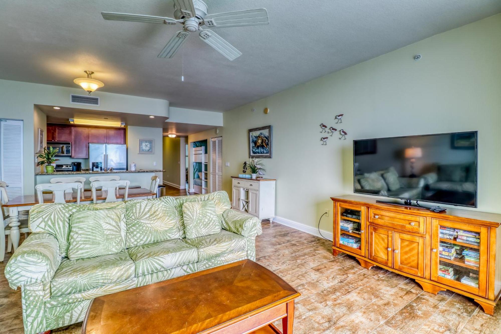 Aqua 1604 Apartment Panama City Beach Room photo
